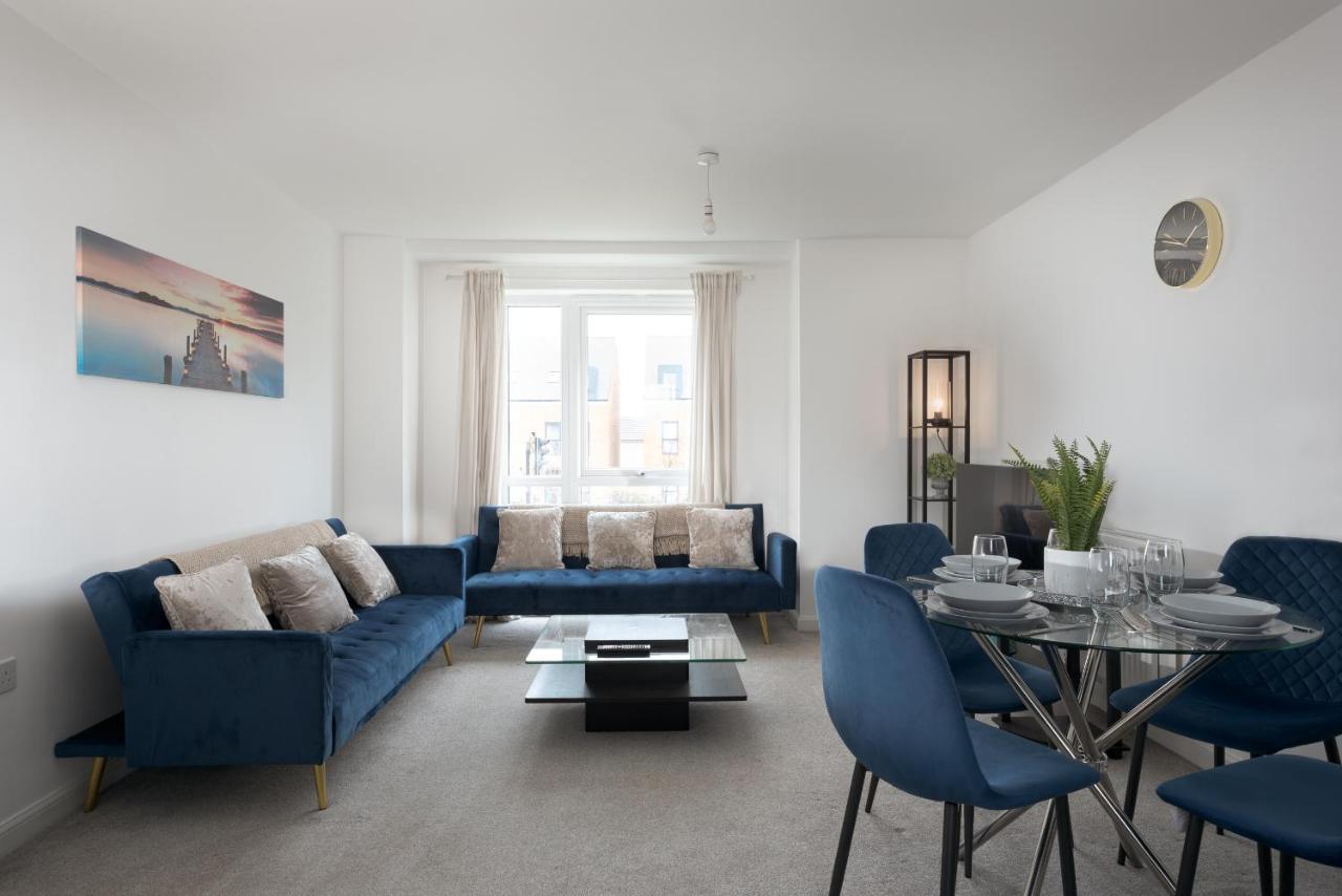 Two Bedroom Apartment - Milton Keynes By Aryas Properties Broughton  Extérieur photo